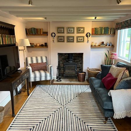 Luxury Cottage With Garden Bredon Extérieur photo